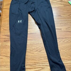 Under Armour Men's Black Long Underwear